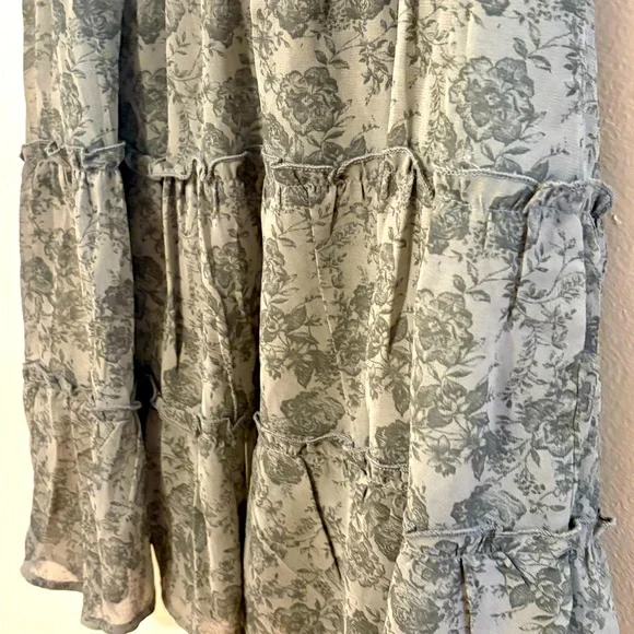 Trixxi Floral Mini Dress in Green 
(Marshall's) never worn brand new -no tags - Picture 5 of 7